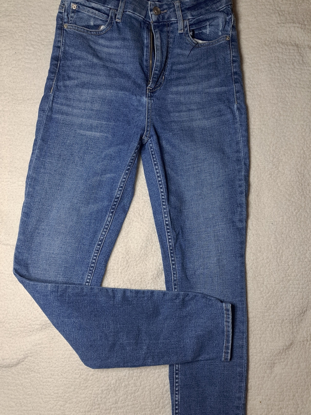 Guess Skinny Jeans in Blue Wash